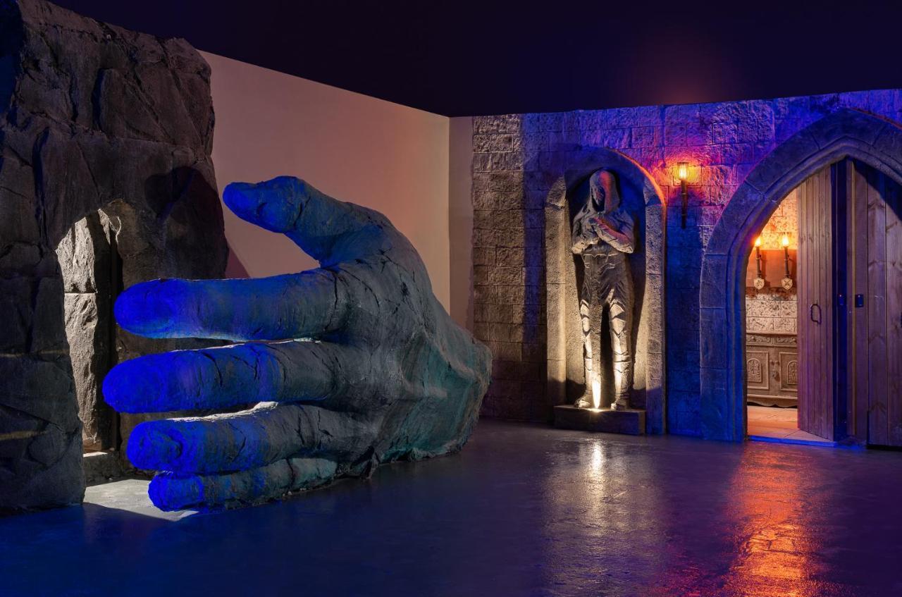 Helea Lifestyle Beach Resort Kallithéa Exterior foto The Giant's Hand