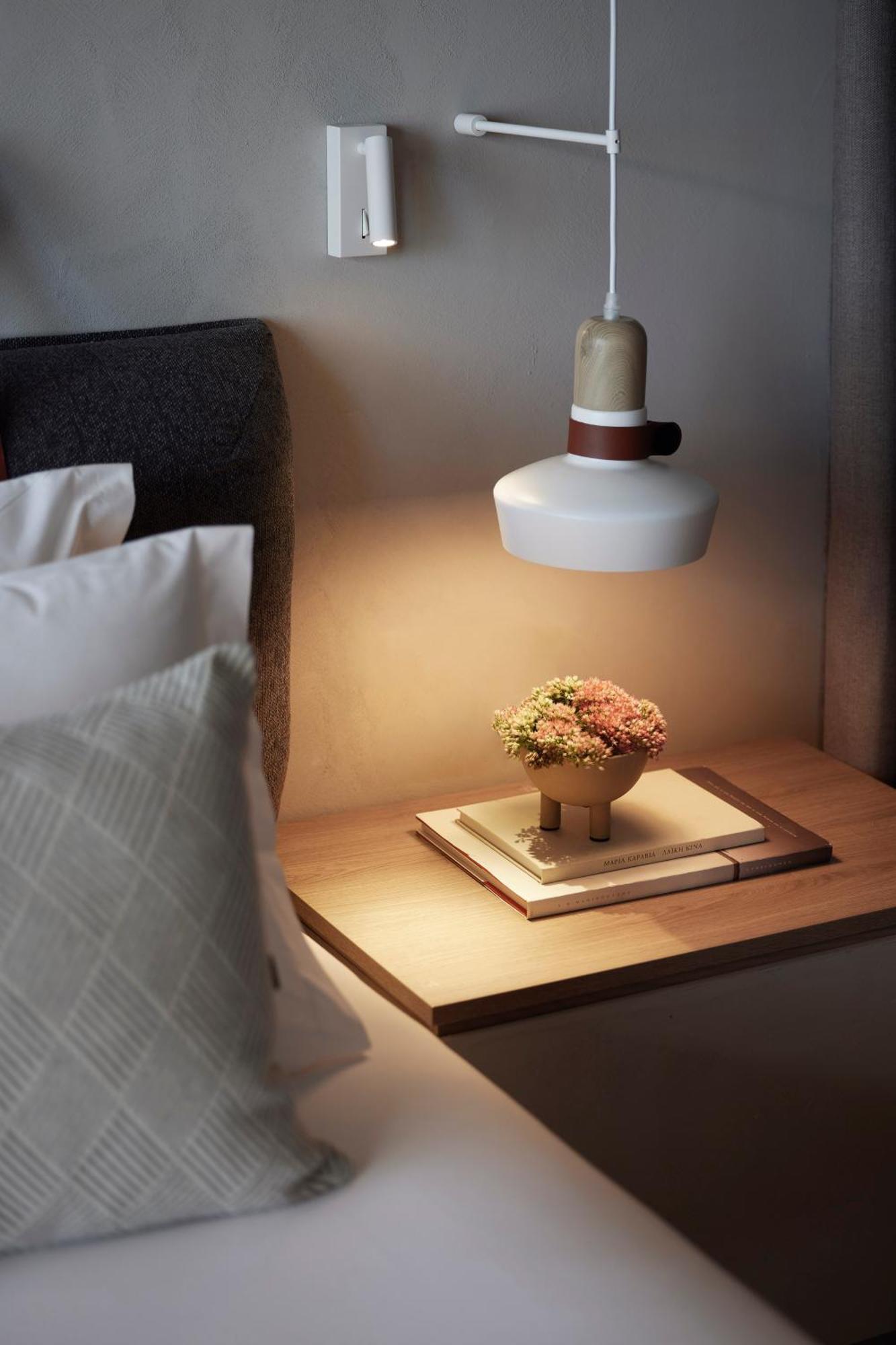 Helea Lifestyle Beach Resort Kallithéa Quarto foto A bedside lamp